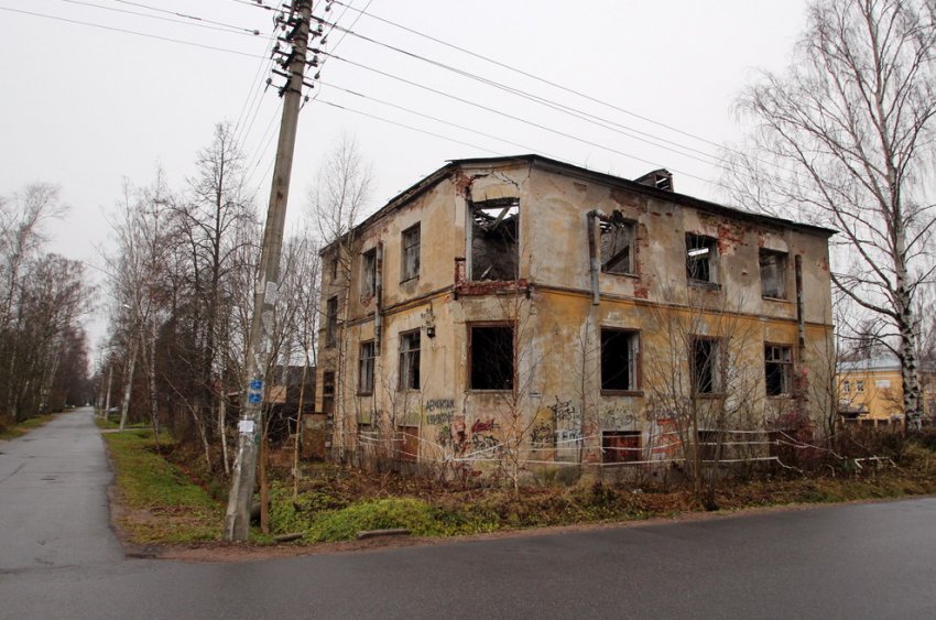 В Ольгине снесли кирпичное здание дореволюционной постройки - «Свежие новости строительства»