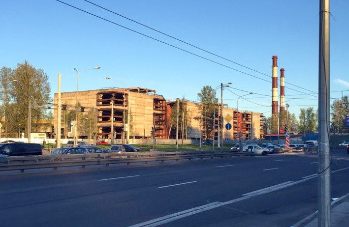 На Пискаревском сносят недострой военного склада МВД - «Свежие новости строительства»