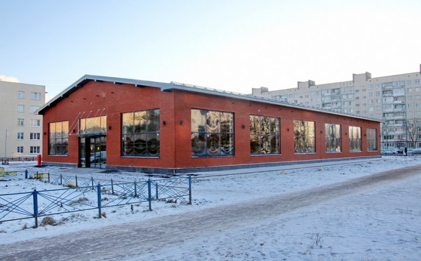 В Ломоносове один торговый центр на Швейцарской заменили другим - «Свежие новости строительства»