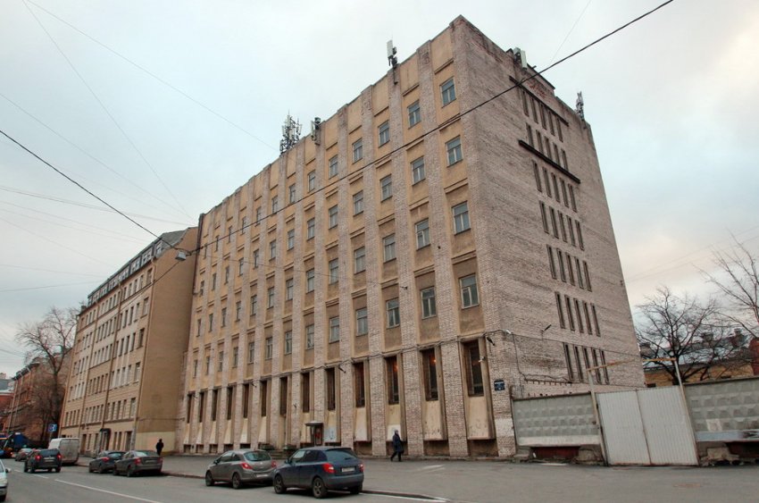 Коробку АТС на Курляндской улице снесут под жилой дом-торчок - «Свежие новости строительства»