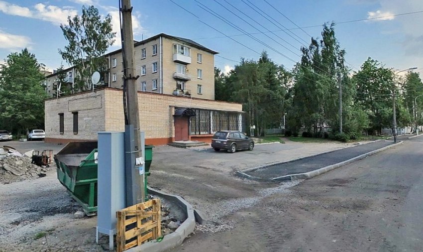 На Михайловской улице в Ломоносове построили торговый центр - «Свежие новости строительства»