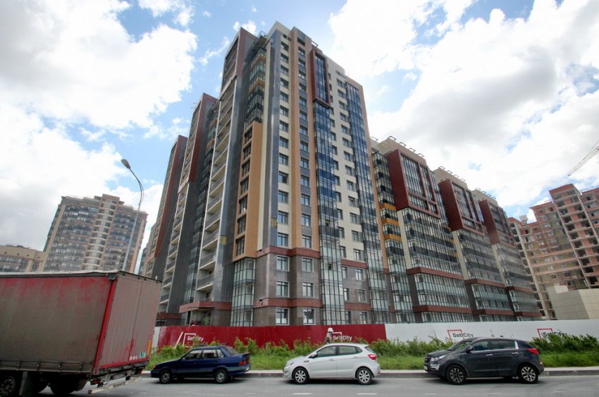 На улице Адмирала Черокова построили одну из трех высоток-близнецов - «Свежие новости строительства»