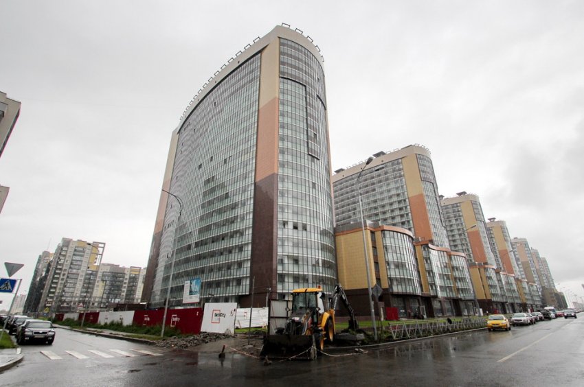 На улице Катерников завершили строительство семи жилых «пластин» - «Свежие новости строительства»