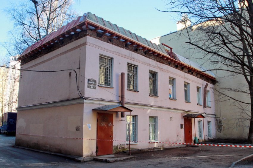 Старинный флигель между 15-й линией и Донской улице надстраивают - «Свежие новости строительства»