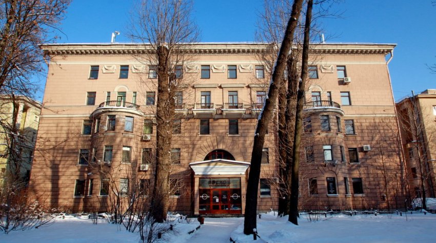 Во дворах на Таллинской улице «сталинку» надстроят двумя этажами - «Свежие новости строительства»