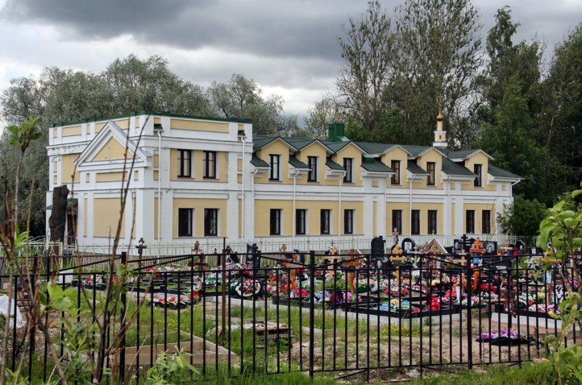 Церковный самострой на кладбище в Александровской поставили на учет - «Свежие новости строительства»