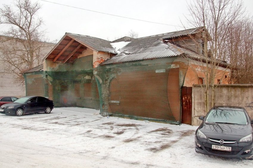 Баню на Огородной улице в Красном Селе заменили «салоном сотовой связи» - «Свежие новости строительства»